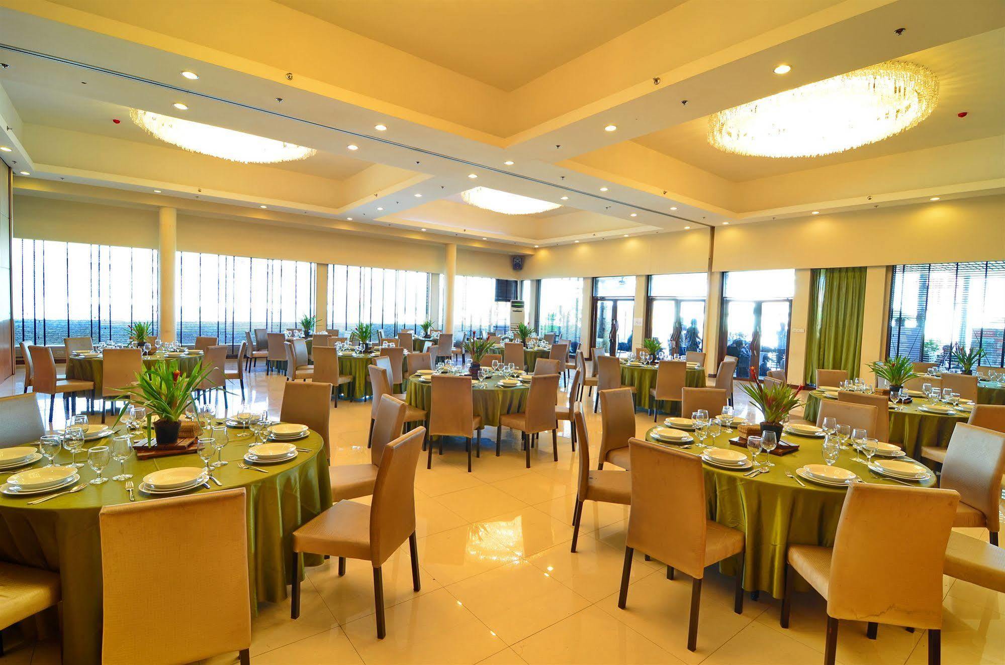 The Cocoon Boutique Hotel Quezon City Esterno foto