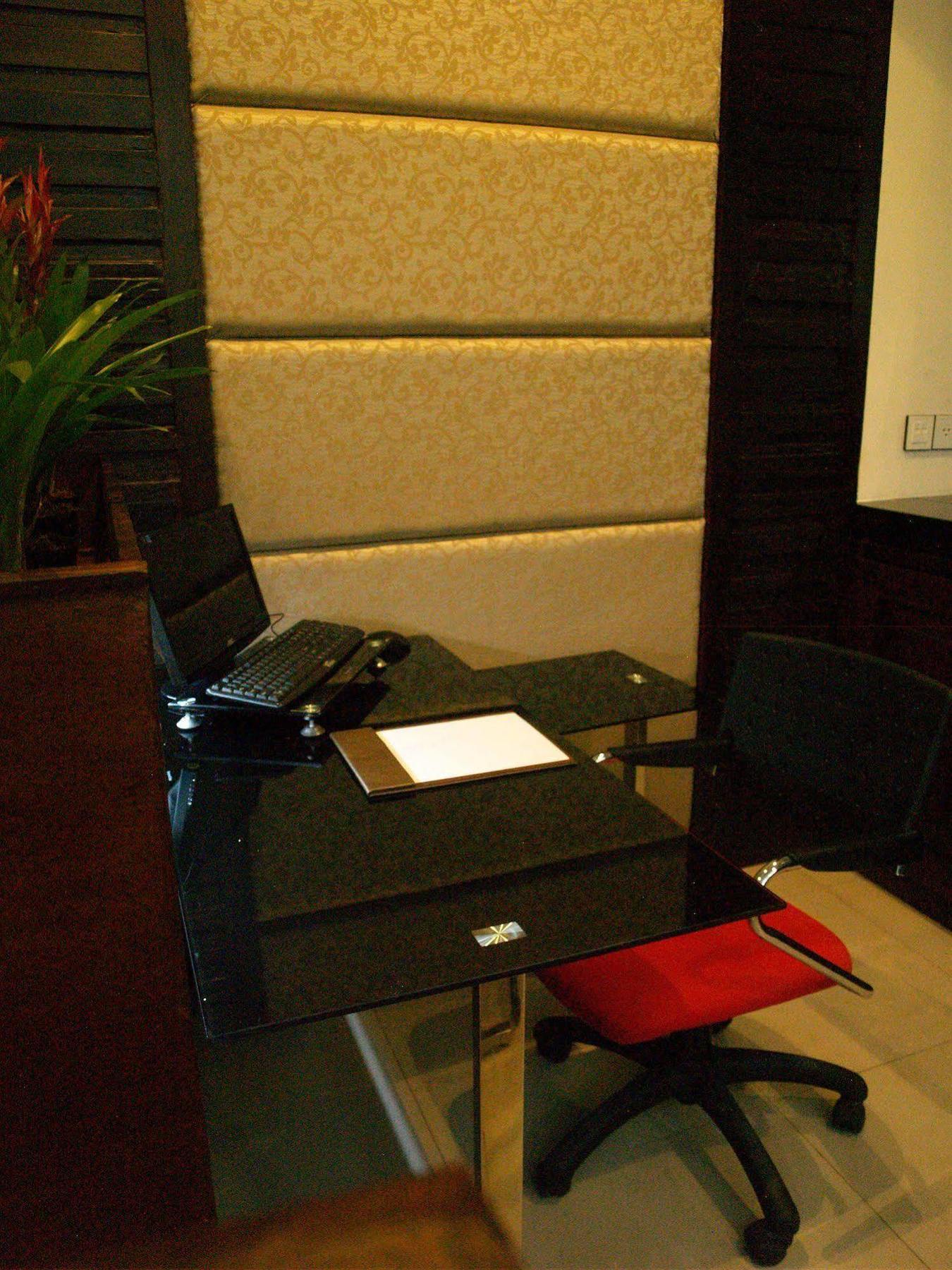The Cocoon Boutique Hotel Quezon City Esterno foto
