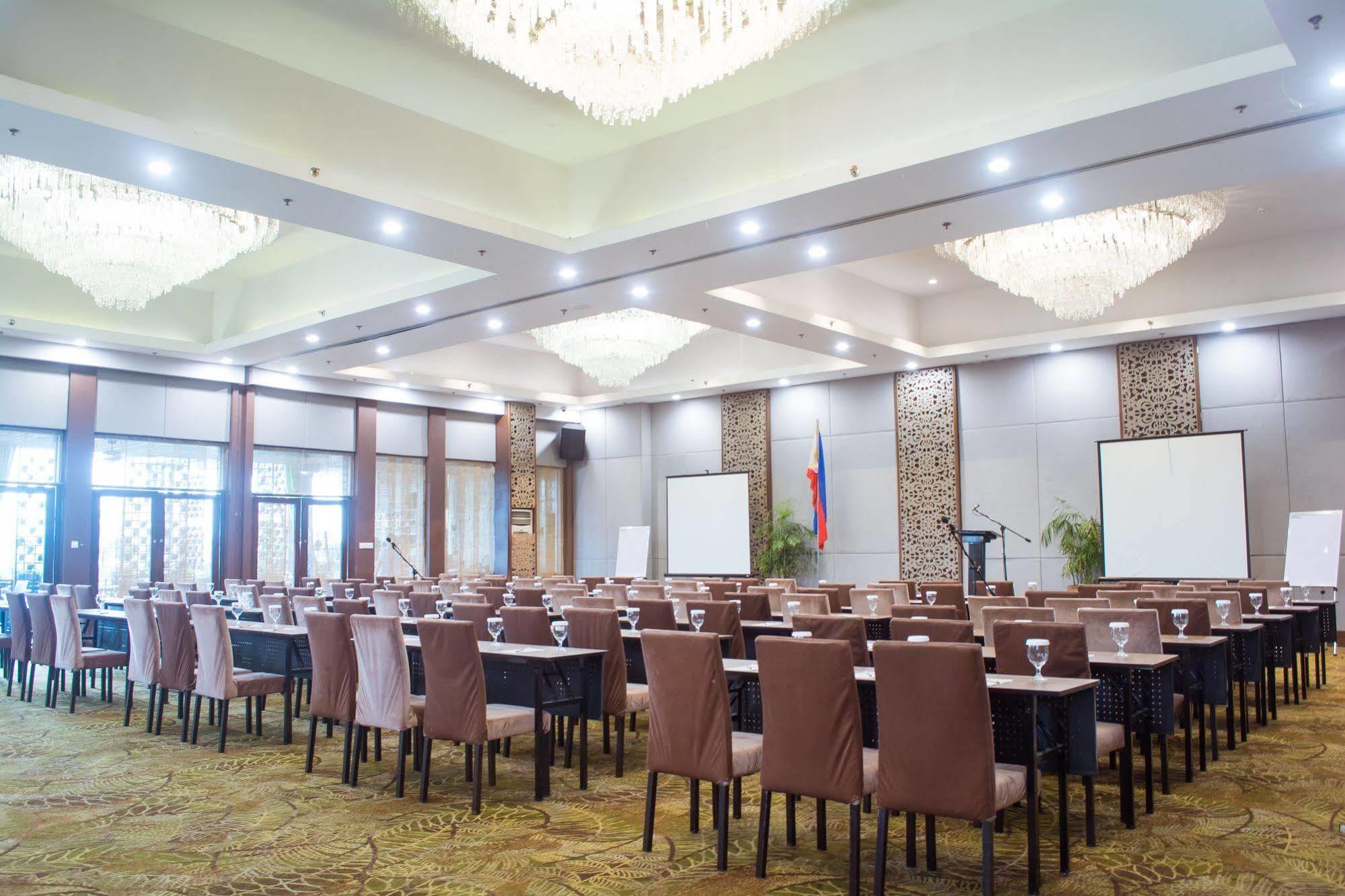 The Cocoon Boutique Hotel Quezon City Esterno foto